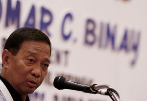 Vice President Jejomar Binay speaks before teachers and  scoutmasters at Grand Menseng Hotel in Davao City on Wednesday  afternoon. Mindanews Photo by Keith Bacongco