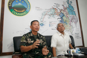 Armed Forces of the Philippines Chief of Staff Lt. Gen. Ricardo David and Defense Secretary Voltaire Gazmin answer questions from reporters at the Eastern Mindanao Command in Davao City on Thursday. Mindanews Photo by Keith Bacongco