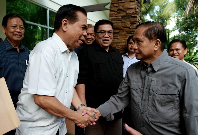 Presidential Adviser on the Peace Process Jesus Dureza (right) and Moro Islamic Liberation Front (MILF) chair Al Haj Murad Ibrahim during Dureza's visit in the MILF's Camp Darapanan on July 21 to discuss the implementation phase of the Comprehensive Agreement on the Bangsamoro. MindaNews photo by KEITH BACONGCO 