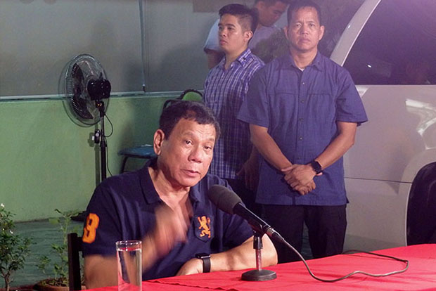 President Duterte announces his plans for NPA guerillas if the negotations with the NDF succeeds. MindaNews photo by Carolyn O. Arguillas