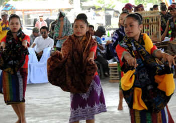 Maguindanao's handwoven fabric celebrated in 1st Inaul Festival