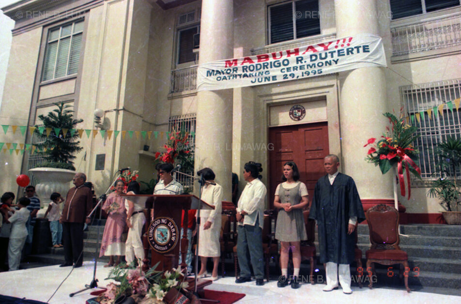 14digong 1995 InaugurationMayor 0002